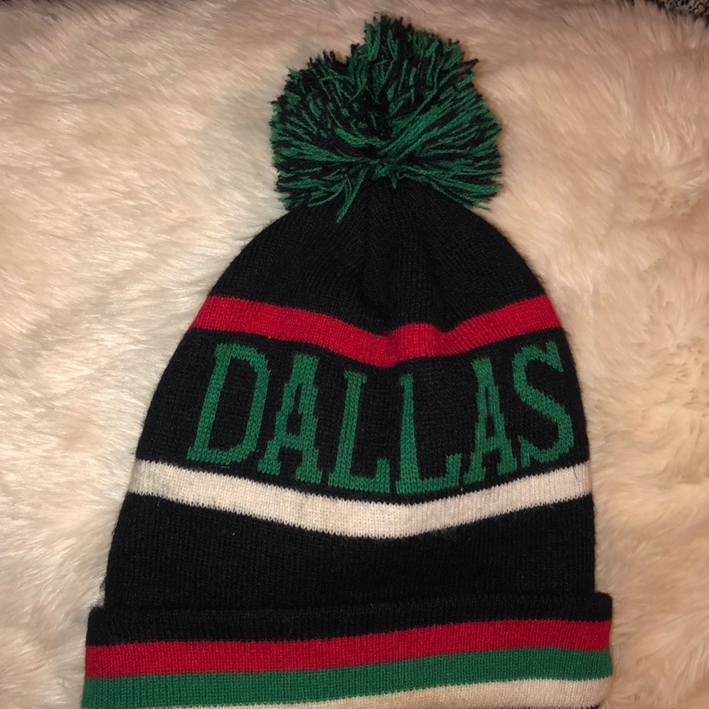 ✨🛍🎀DALLAS beanie🎀🛍✨